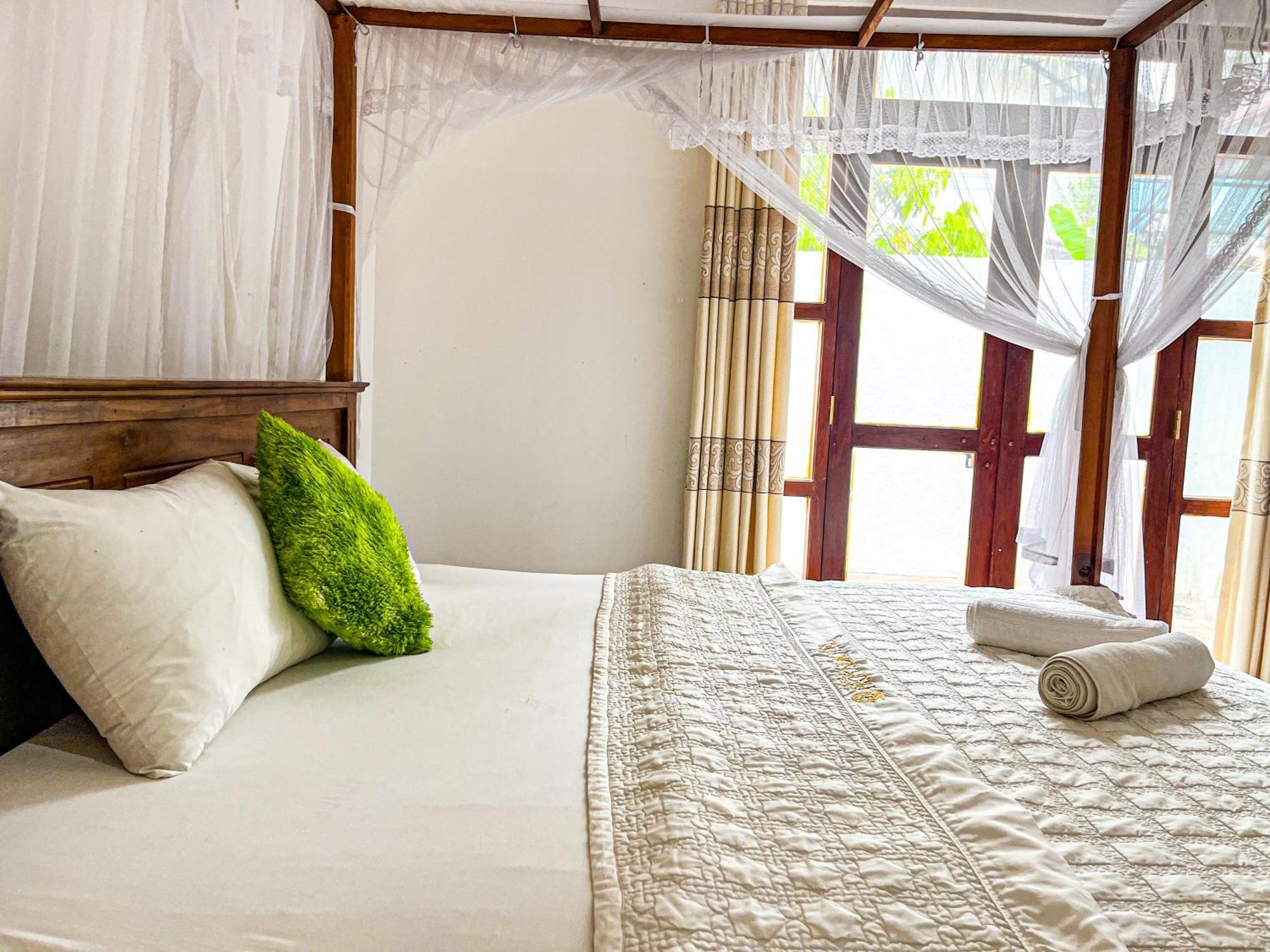 Galle Camellia Экстерьер фото