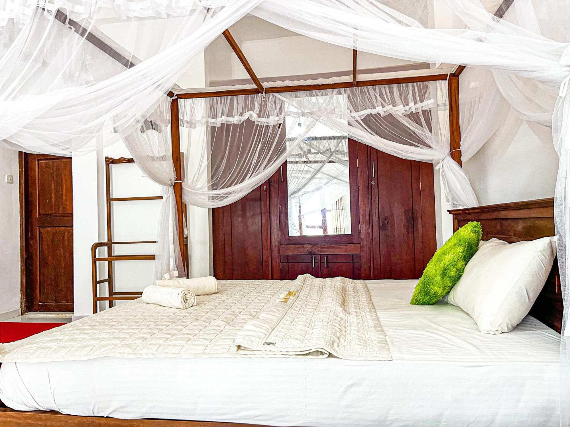 Galle Camellia Экстерьер фото